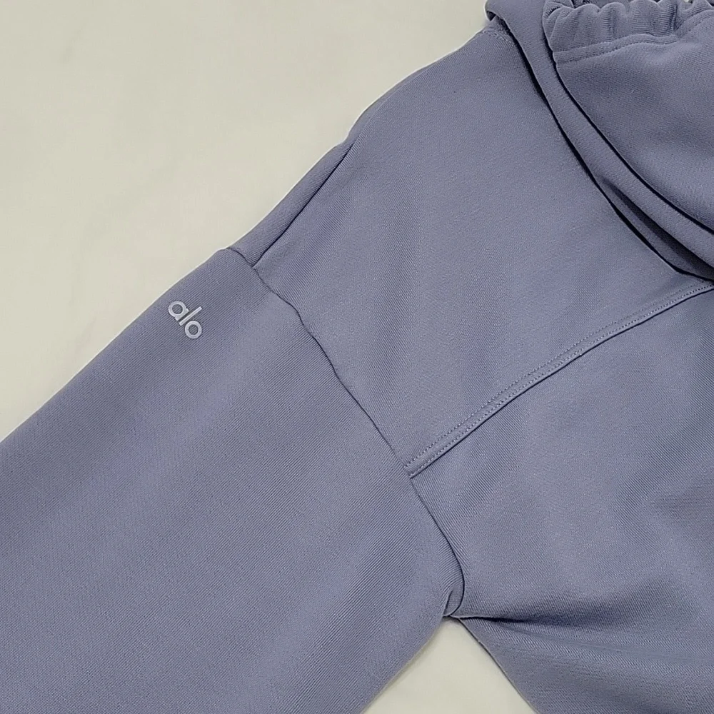 ALO Yoga Lavender Cropped Hoodie Pullover